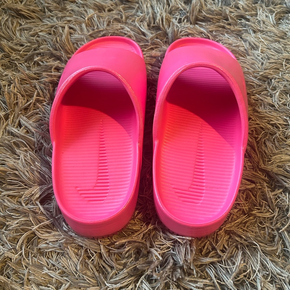 Nike Hot Pink Women Calm slide sandal